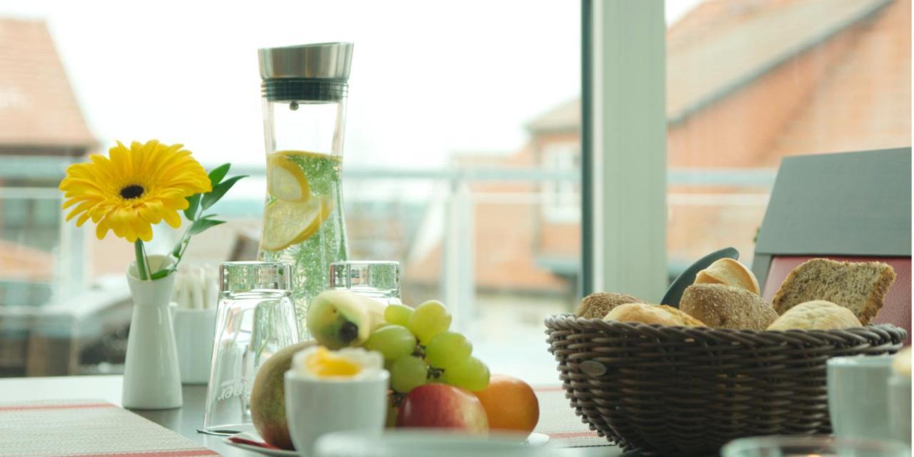 Mueritzperle Hotel วาเริน ภายนอก รูปภาพ
